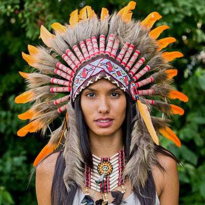 Beige-Red Breastplate With Feathers