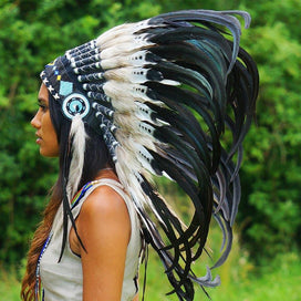 White-with-Black Native American Headdress - 75cm