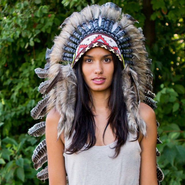 White Shaded War Bonnet 130cm – Indian Headdress Novum Crafts
